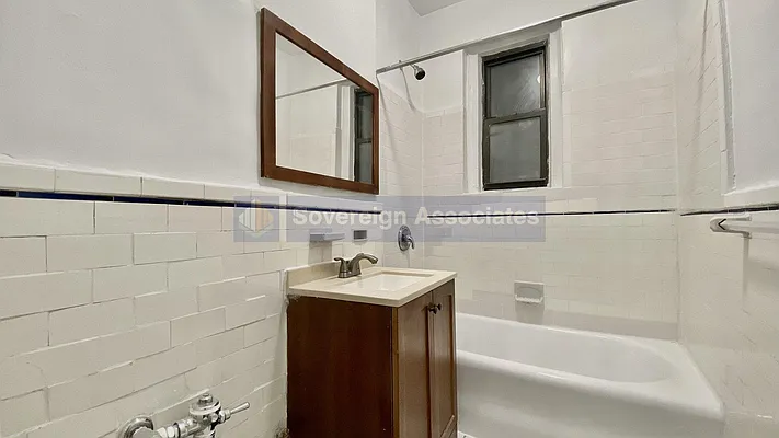 Rented by Sovereign Associates | media 2