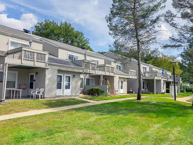 Siena Village (62 Years or Older, Income Limits Restrictions Apply) — Photo 65