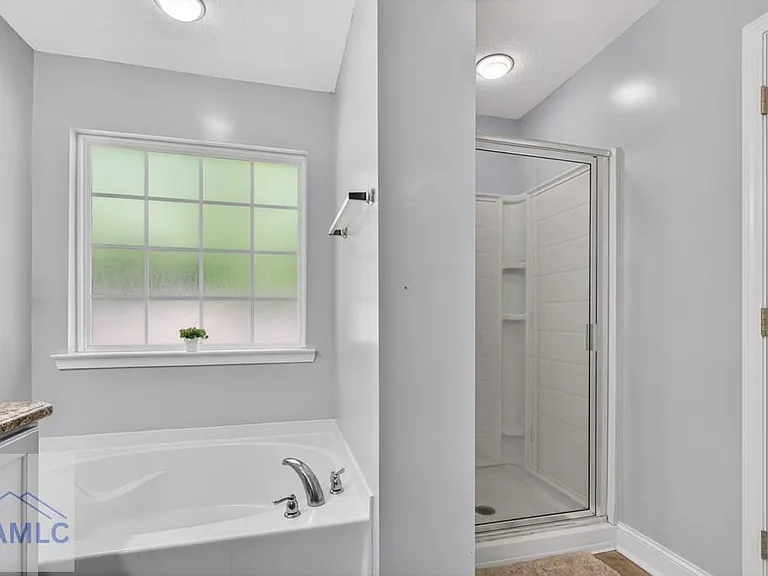 182 Grandview Dr — Photo 31