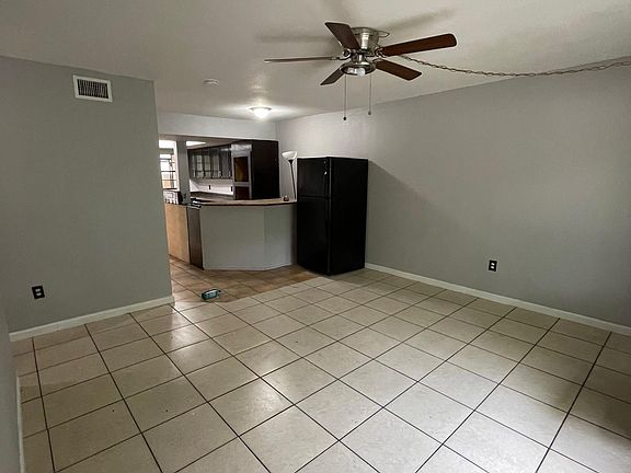 4th image of 12727 Lockey Ln