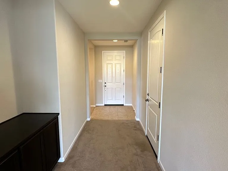 3251 Tinker Creek Way — Photo 5