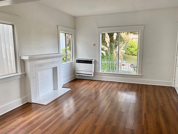 4th image of 400 N Avenue 54 #B