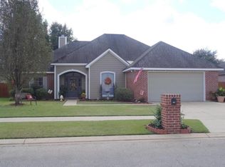 219 Devon Way, Youngsville, LA 70592