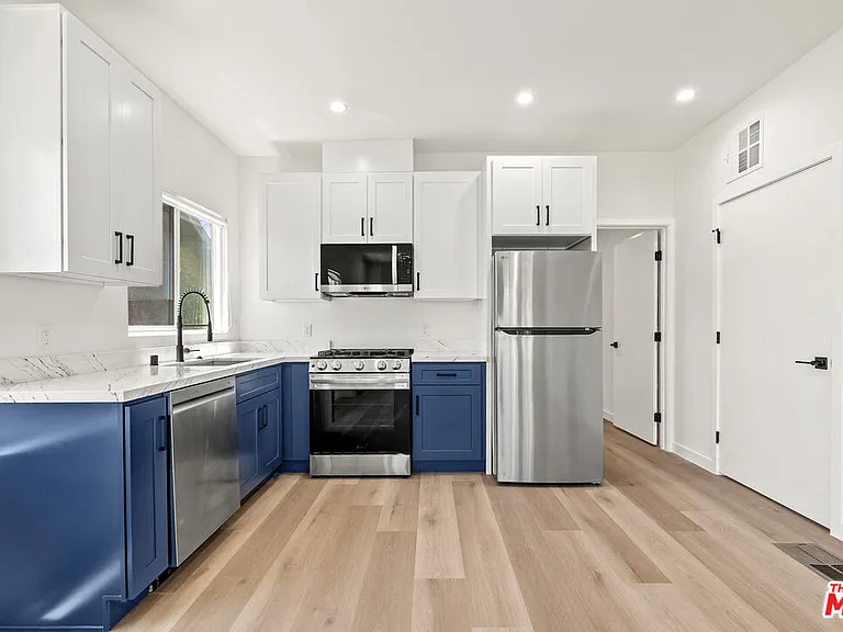 1305 Lucile Ave #1 — Photo 8