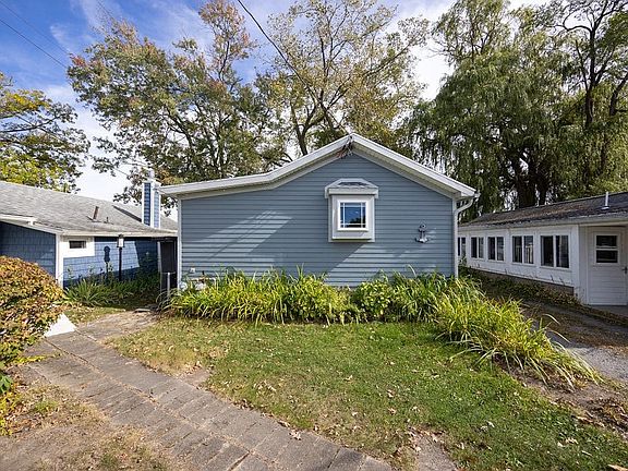3rd image of 5349 N Point Dr