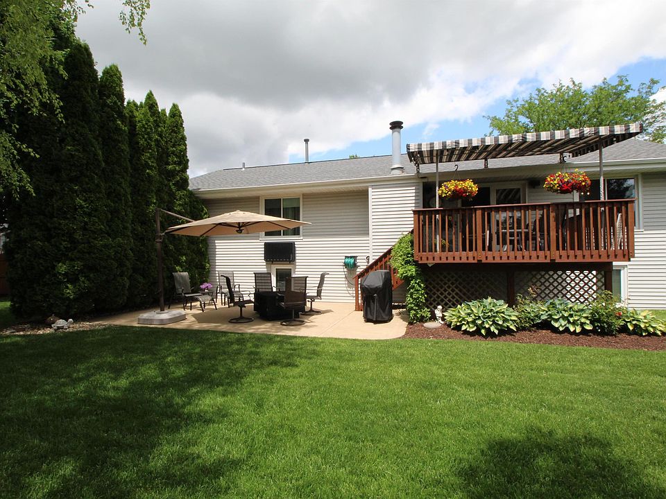 1st image of 4662 Bedfordshire Dr
