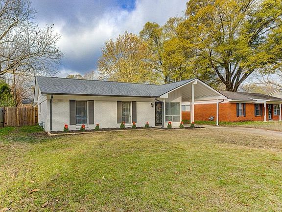 4th image of 2573 Courtney Dr