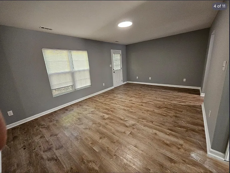2820 Deer Cove Ln #103 — Photo 8