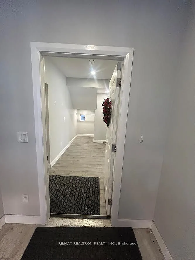 1 bed, $2,500 — Photo 3