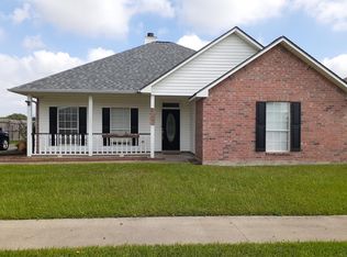 112 Pinnacle Dr, Youngsville, LA 70592