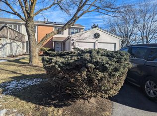 500 Racine Ln, Bolingbrook, IL 60440