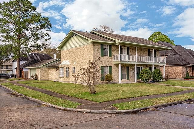 1st image of 61 Yosemite Dr