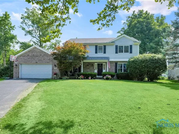 235 Blue Harbor Ct, Perrysburg, OH 43551