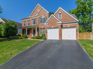 6032 Sumner Rd, Alexandria, VA 22310