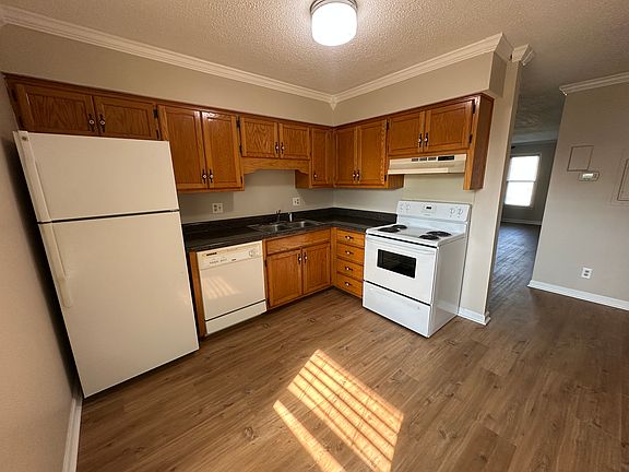 3rd image of 2145 Westmead Dr SW #D