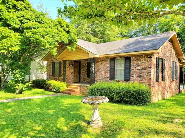 307 James St, Statesboro, GA 30458
