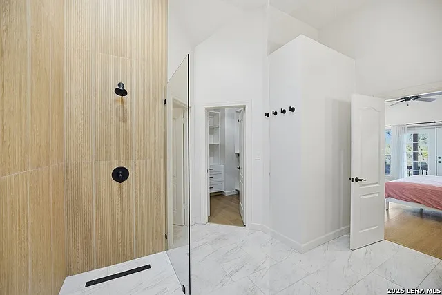 204 Tapatio Dr W — Photo 37