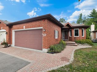 63 Bunting Ln, Ottawa, ON K2M2P5
