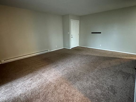 5th image of 212 N Roosevelt St #16