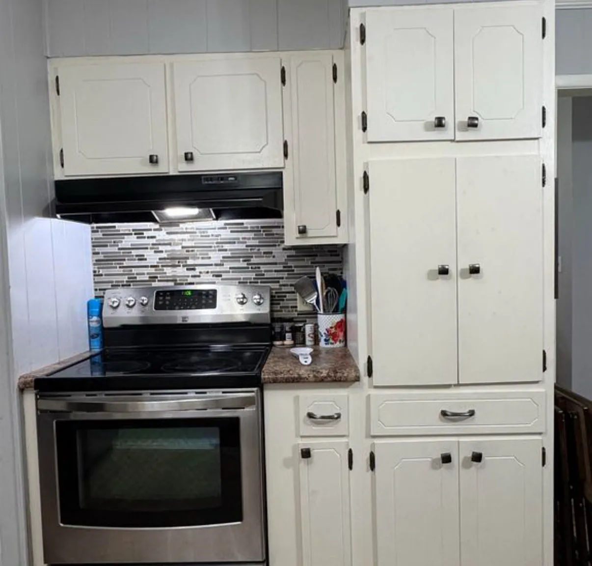 3 bed, 1.5 bath, 1160 sqft, $1,500 — Photo 3