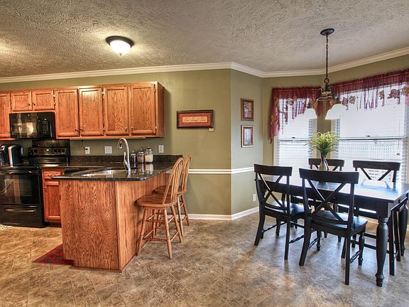 4th image of 1826 Bridget Dr
