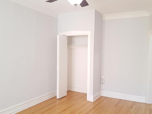 5th image of 478 N Austin Blvd APT 3