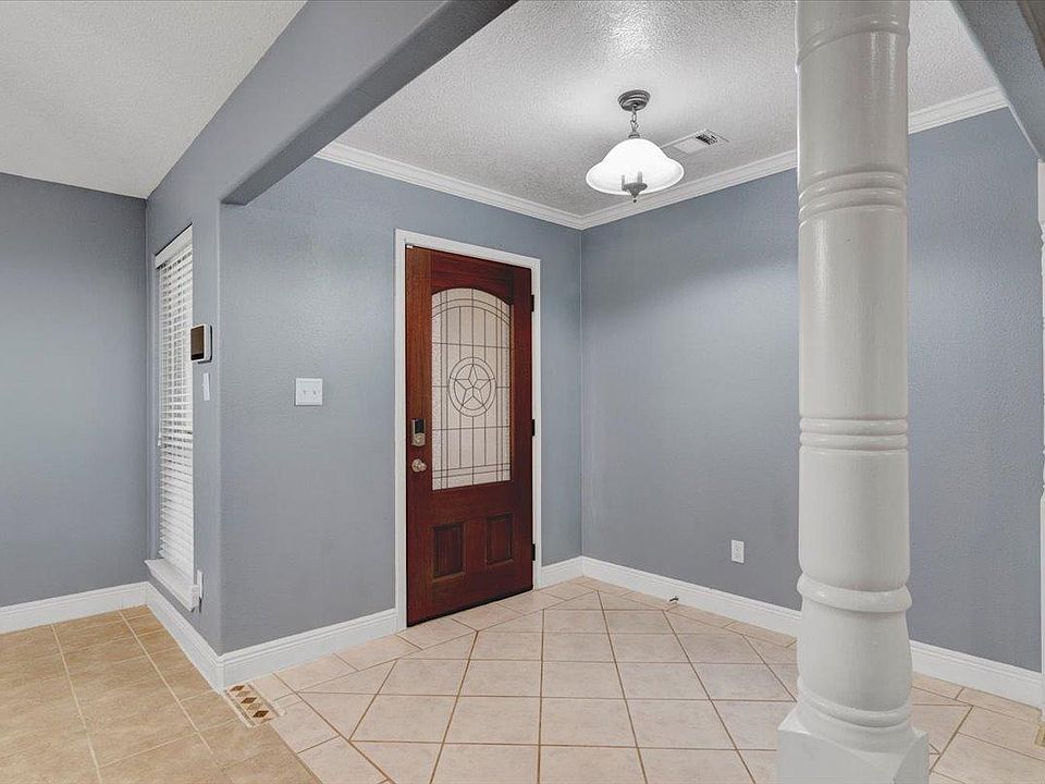 1st image of 12755 Balsa Ln