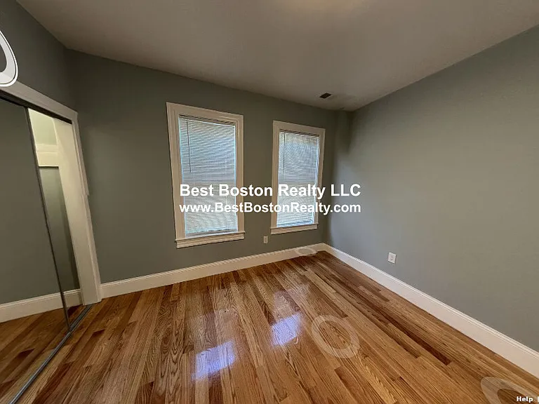 73 Pearl St #2 — Photo 6