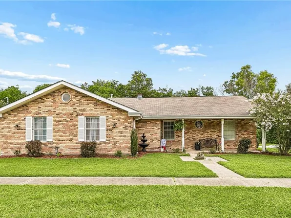 3212 Meraux Ln, Violet, LA 70092