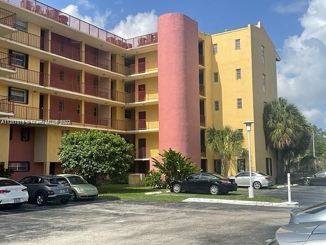 1st image of 506 NW 87th Ave APT 106