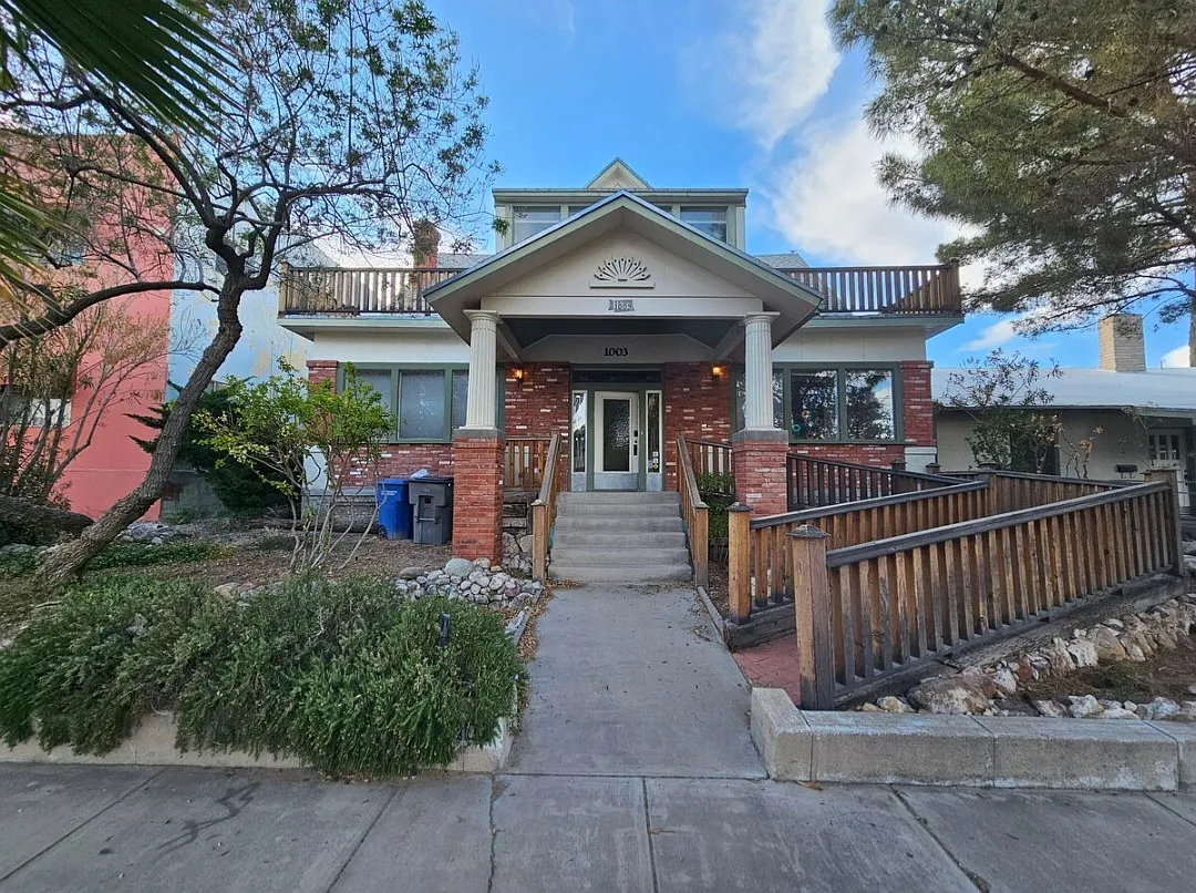 1003 E Rio Grande Ave — Photo 1