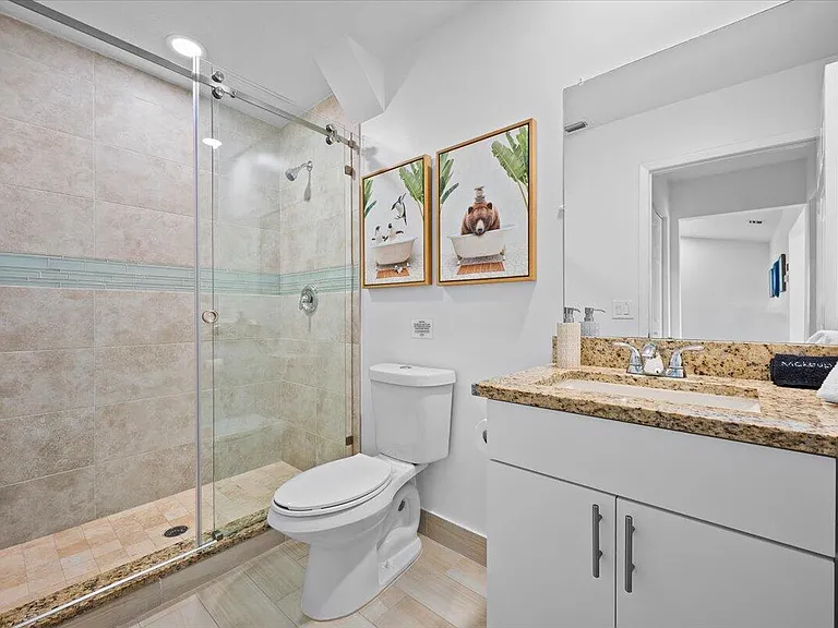 6077 Francis St — Photo 23