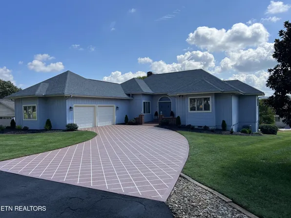 316 Saligugi Ln, Loudon, TN 37774