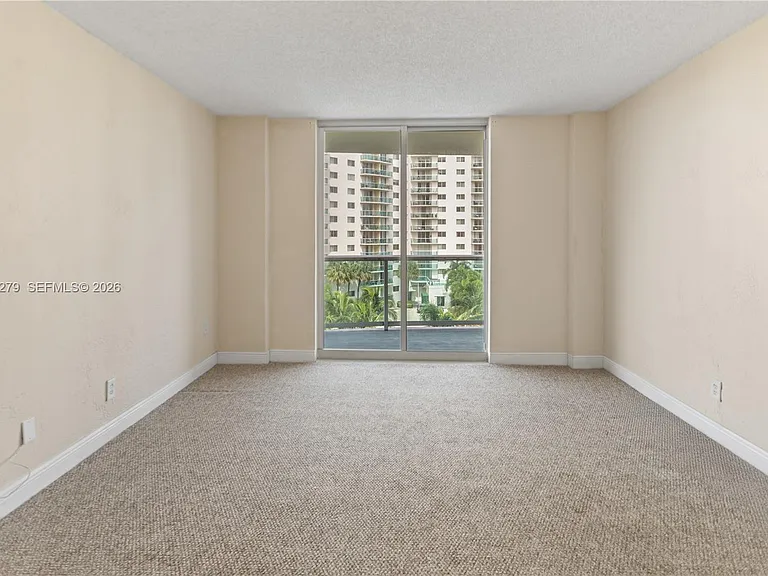 19390 Collins Ave #516 — Photo 24