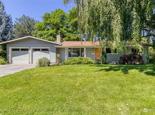 33 NE Tremont Dr, College Place, WA