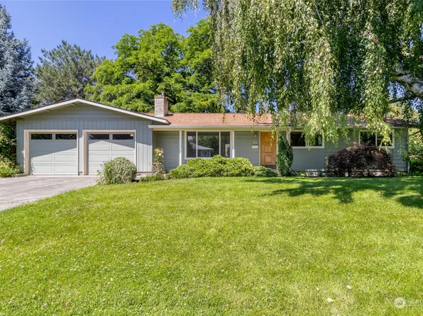 33 NE Tremont Drive, College Place, WA 99324