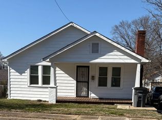 1366 Warpath Dr, Kingsport, TN 37664