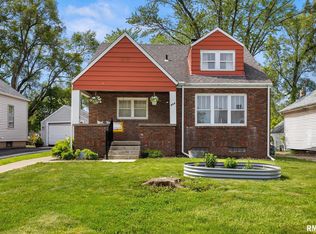 436 Carola St, Creve Coeur, IL