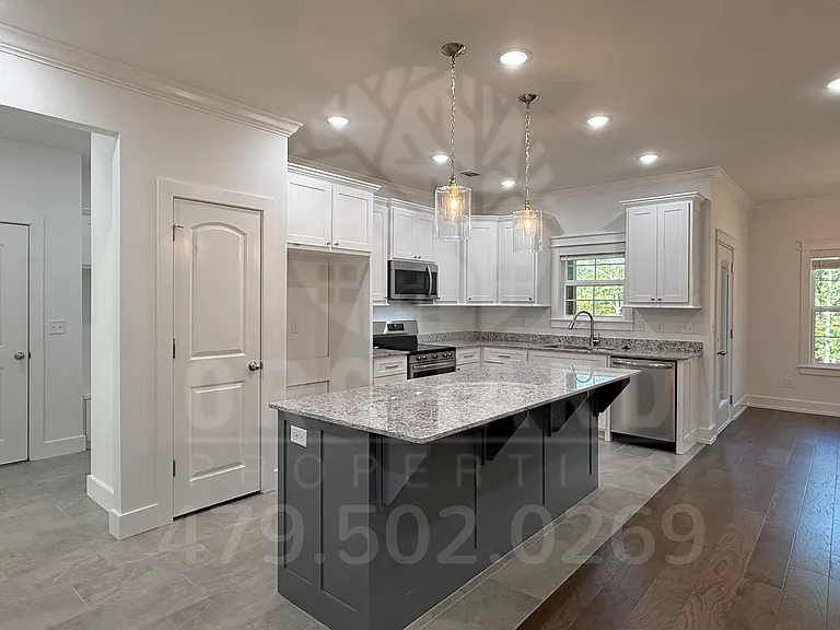 1 Gretna Green Ln — Photo 6
