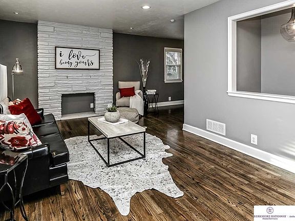 5th image of 10464 Wright Cir