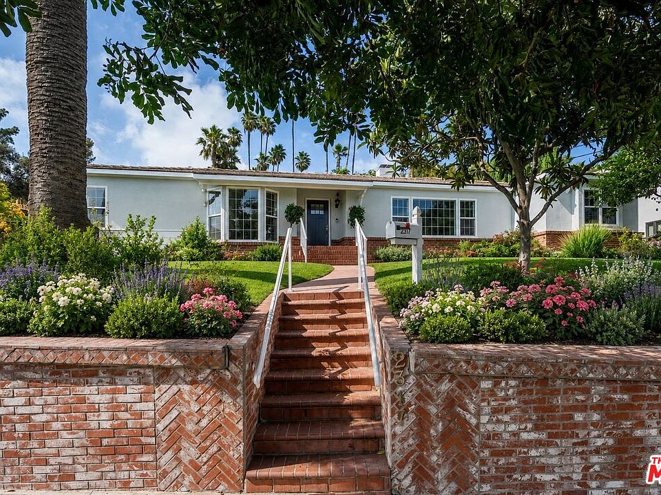 1st image of 2317 Hill Dr