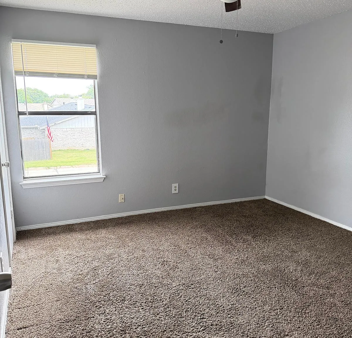 2 bed, 1088 sqft, $1,299 — Photo 3