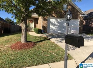 4737 Longmeadow Dr, Bessemer, AL 35022