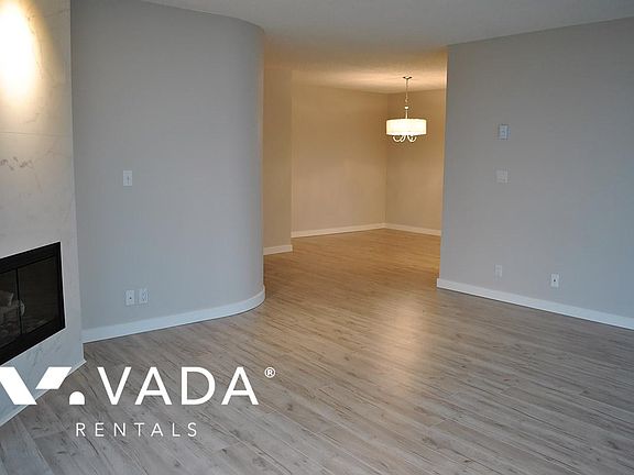 3rd image of 2668 Ash St #803