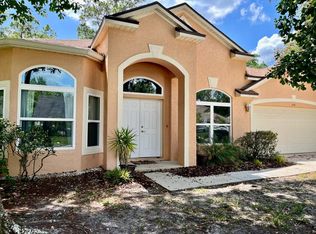 3741 Hollow Wood Dr, Valrico, FL 33596