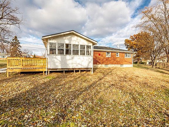 5th image of 517 Jackie Ln