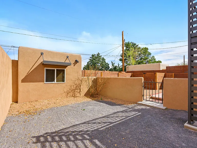 2905 San Rafael Ave SE — Photo 32