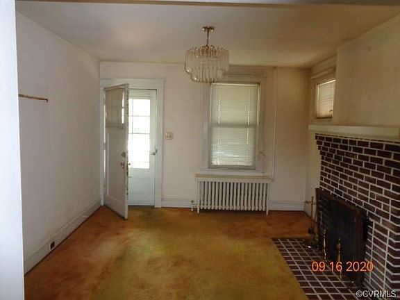 4th image of 3052 Forest Hill Ave