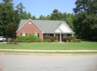 140 Lexington Cir, Athens, GA 30605