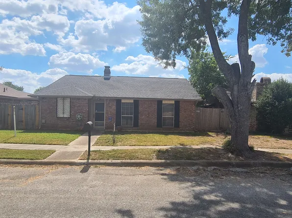 663 Fern Meadow Dr, Universal City, TX 78148